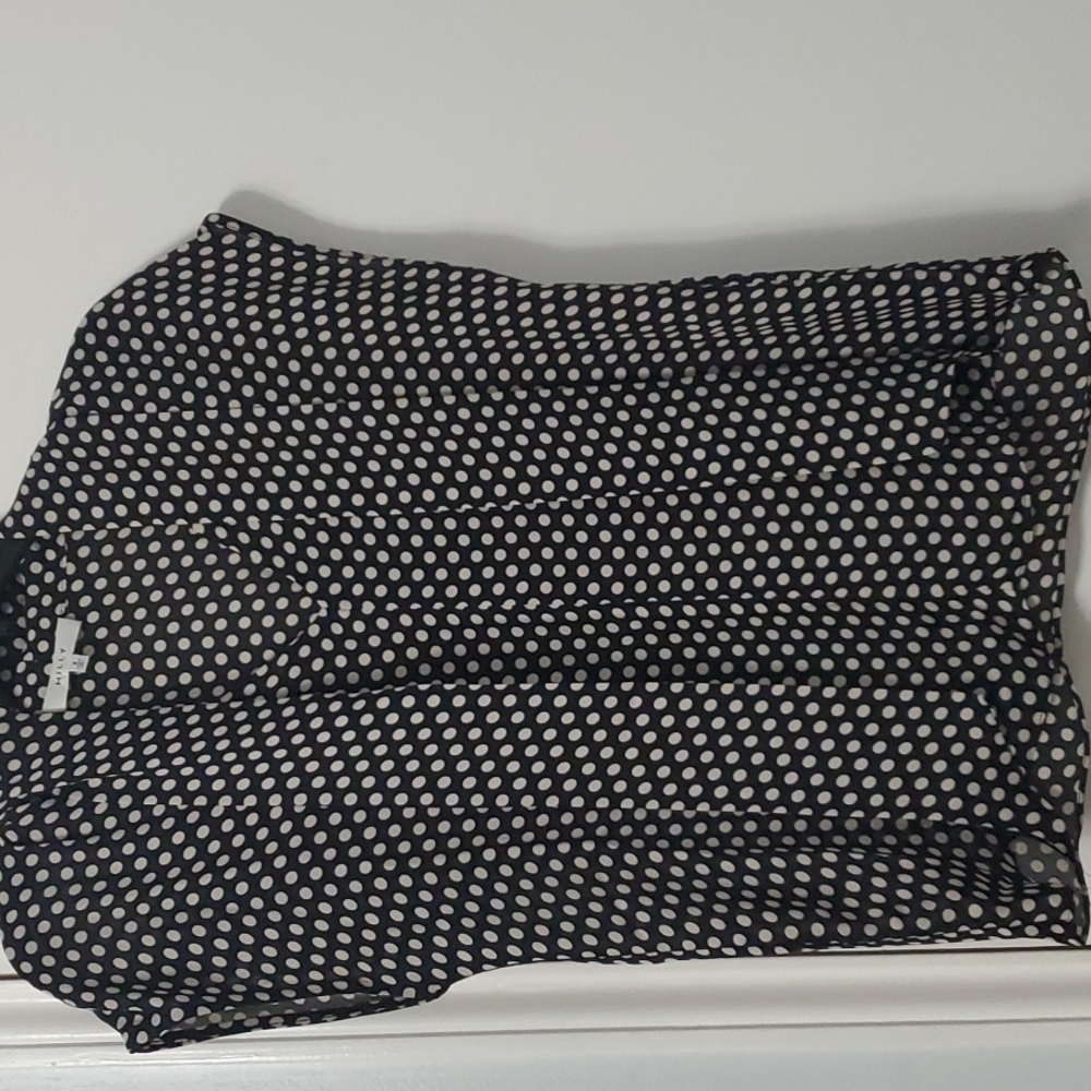 Dotted blouse
